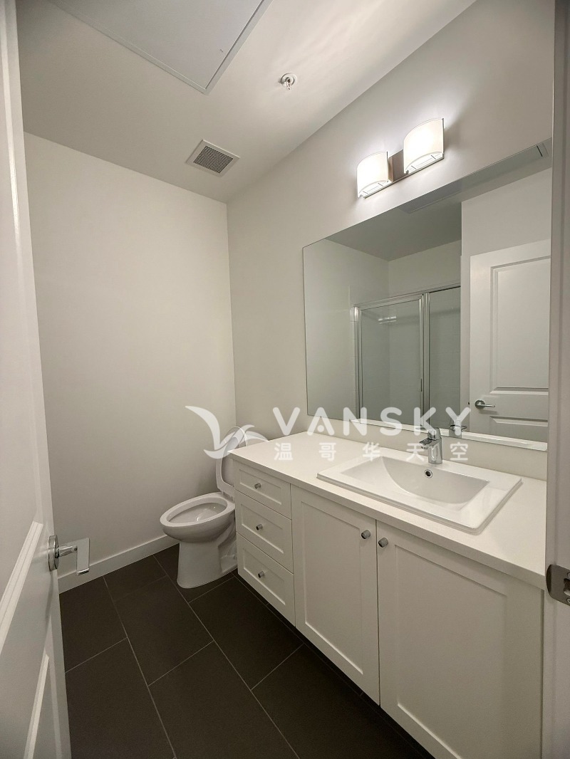 260316230941_bathroom 1.jpeg